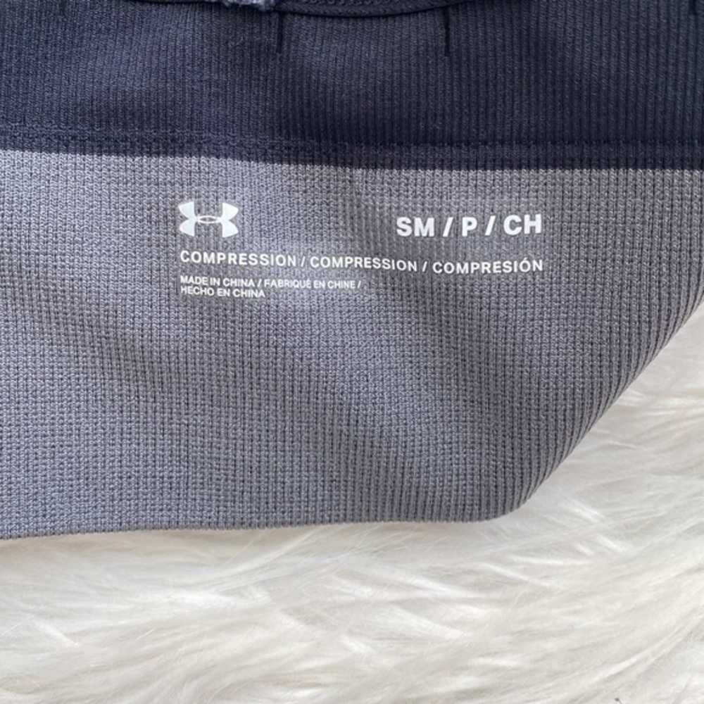 Under Armour‎ | Black Seamless Longline Sports Bra - Picture 13 of 14